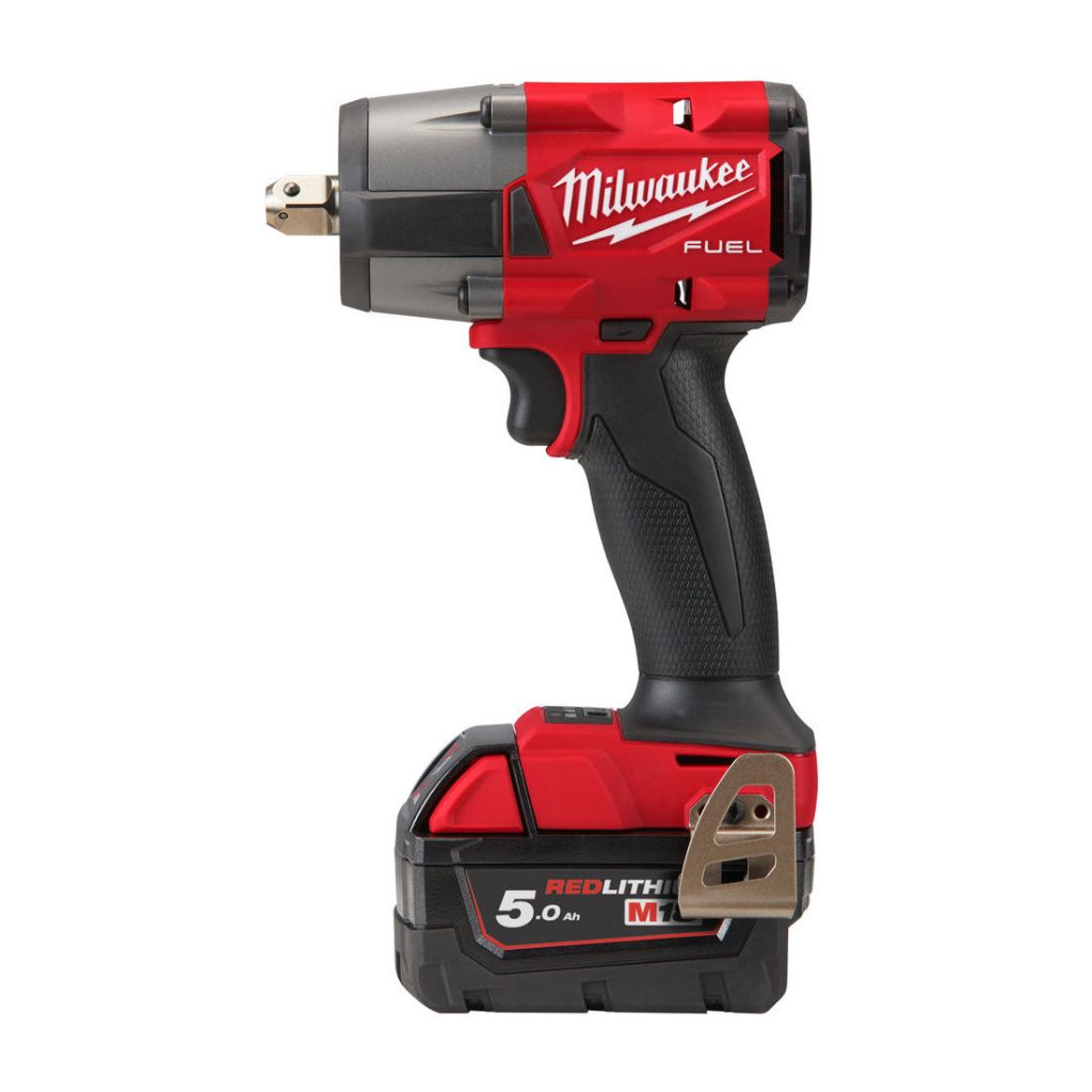 Milwaukee Mutterinväännin M18 FMTIW2P12-502X. Kuva sivusta.