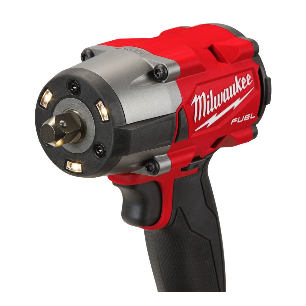 Milwaukee Mutterinväännin M18 FMTIW2P12-502X. Lähikuva etuviistosta.