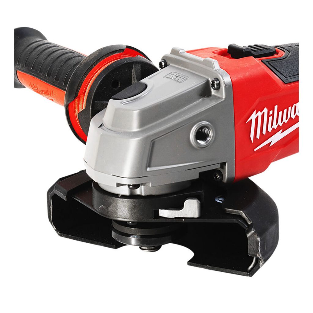 Milwaukee Akkukulmahiomakone M18 FSAG125X-0. Lähikuva etuviistosta.