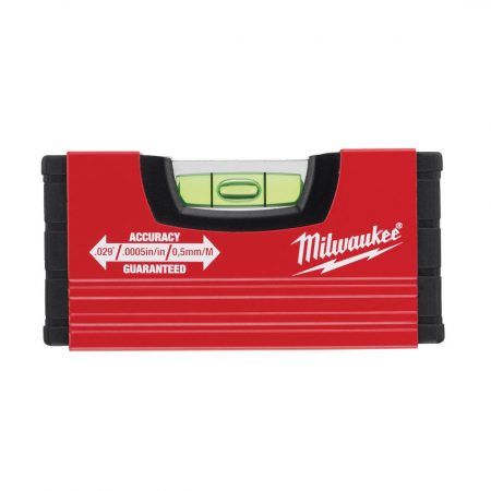 MILWAUKEE VESIVAAKA MINI 10CM. Kuvassa vesivaaka edestä.