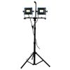 Kempten valomasto 2 x 50W LED valaisimet kiinnitettynä.