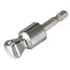 MAKITA Hylsyadapteri 1/4" bitsikiinnityksestä 1/2" neliöpää hylsykiinnitykselle, 60 mm. Wobble. Kuvassa hylsyadapteri yläetuviistosta.