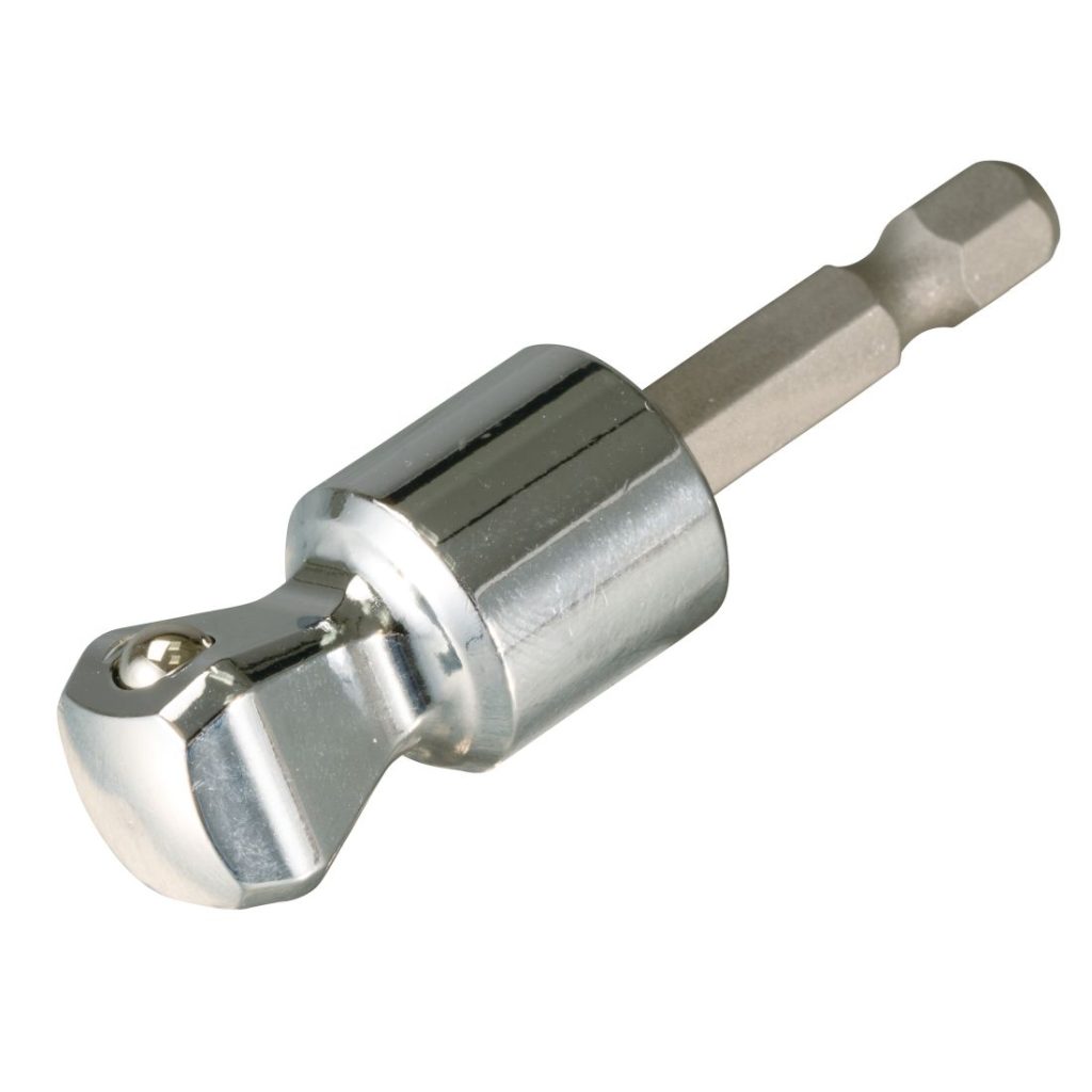MAKITA Hylsyadapteri 1/4" bitsikiinnityksestä 1/2" neliöpää hylsykiinnitykselle, 60 mm. Wobble. Kuvassa hylsyadapteri yläetuviistosta.