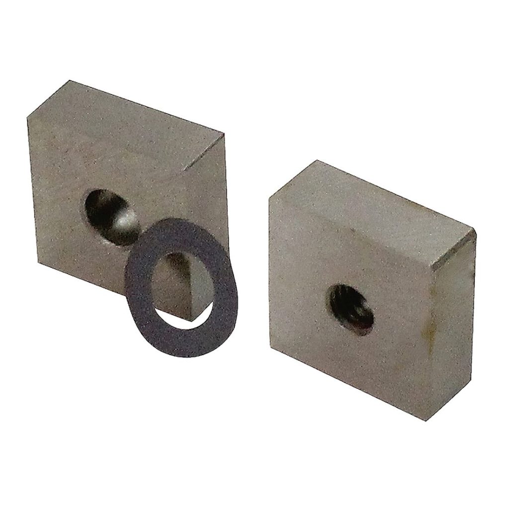 MAKITA Teräsarja, 1,6 mm. Kuvassa teräsarja pystyasennossa etuyläviistosta.