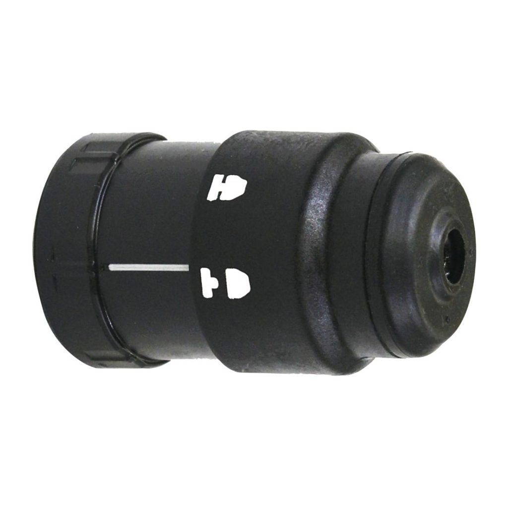 MAKITA SDS-PLUS istukka. Kuvassa SDS-PLUS istukka etuviistosta.