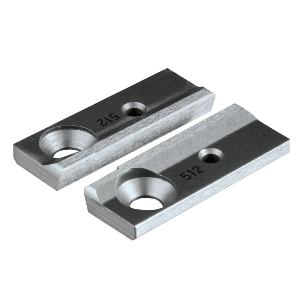 MAKITA Sivuterät, 1,0 mm. Kuvassa sivuterät vaaka-asennossa etuyläviistosta.