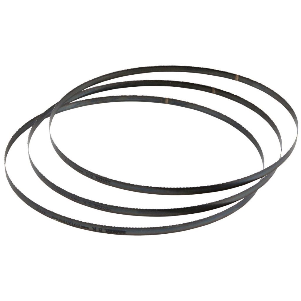 MAKITA Vannesahanterä 13x1140 mm HCS 14tpi 3 kpl. Kuvassa kolme vannesahanterää yläviistosta.