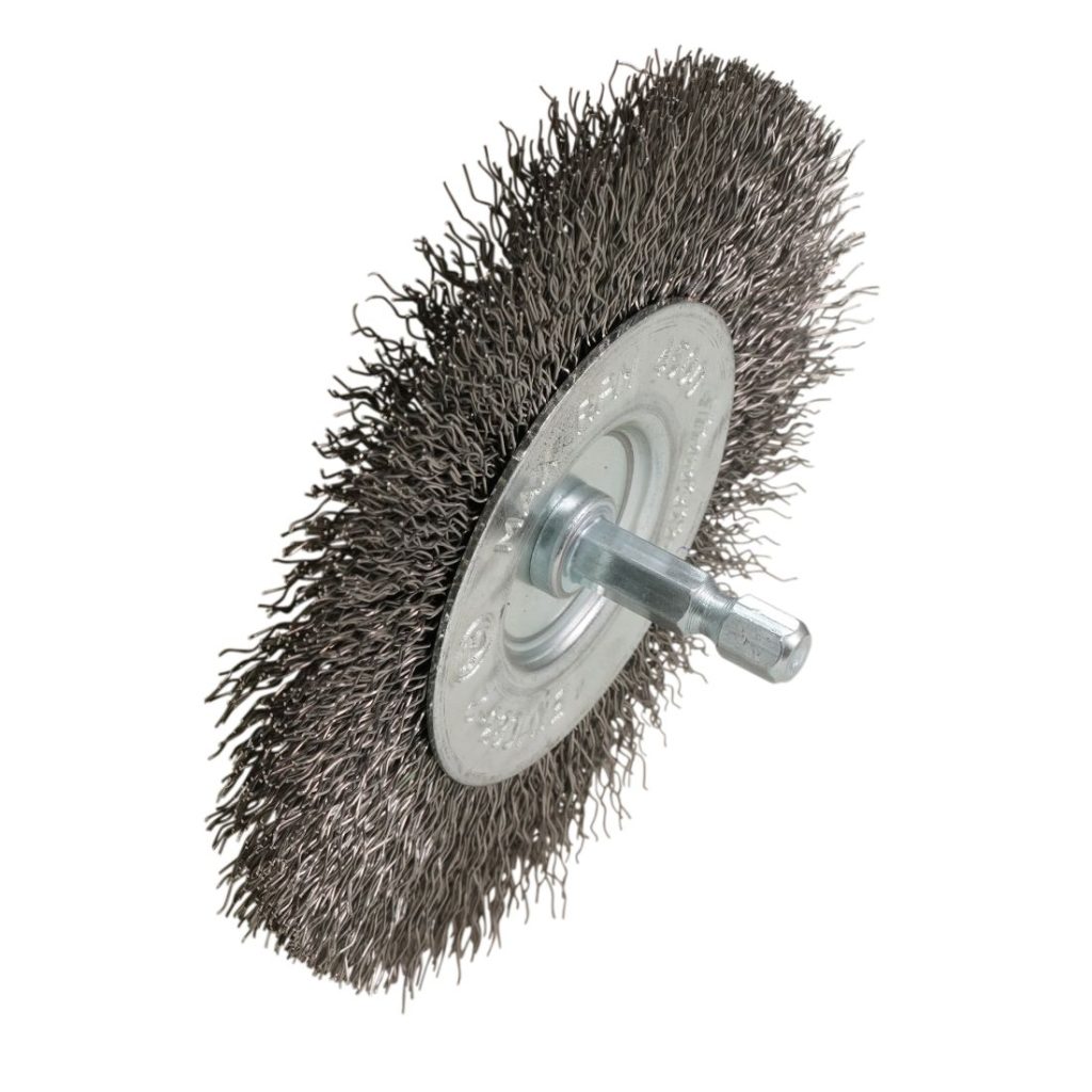MAKITA Teräsharja 100 mm. Kuvassa laikkaharja taka-alaviistosta.