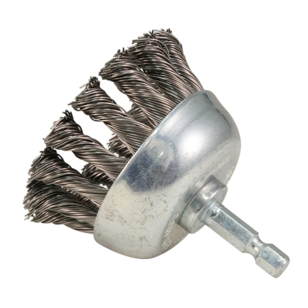 MAKITA Teräsharja 65 mm. Kuvassa kuppiharja ylhäältäpäin.