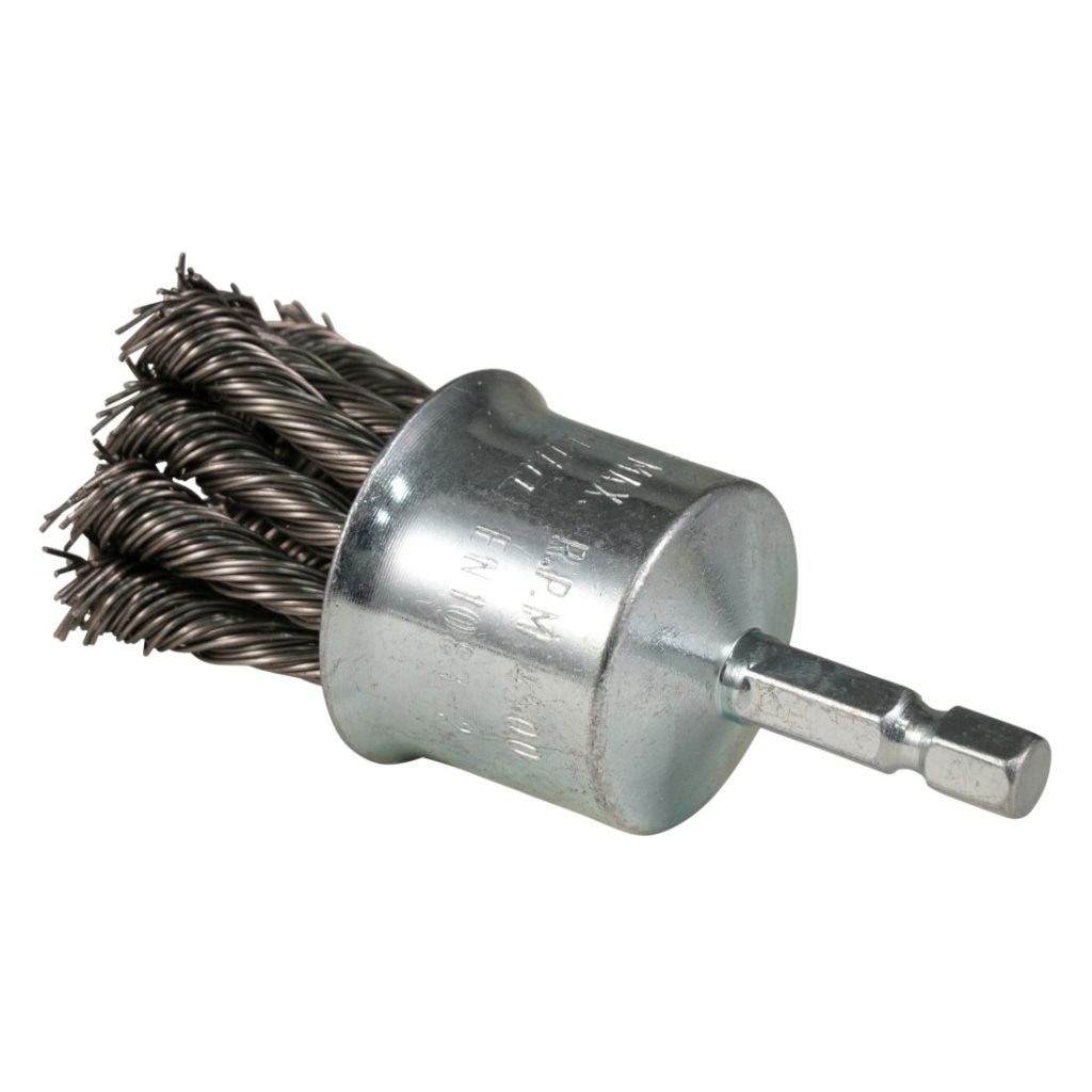 MAKITA Teräsharja 28 mm. Kuvassa pensseliharja takaviistosta.