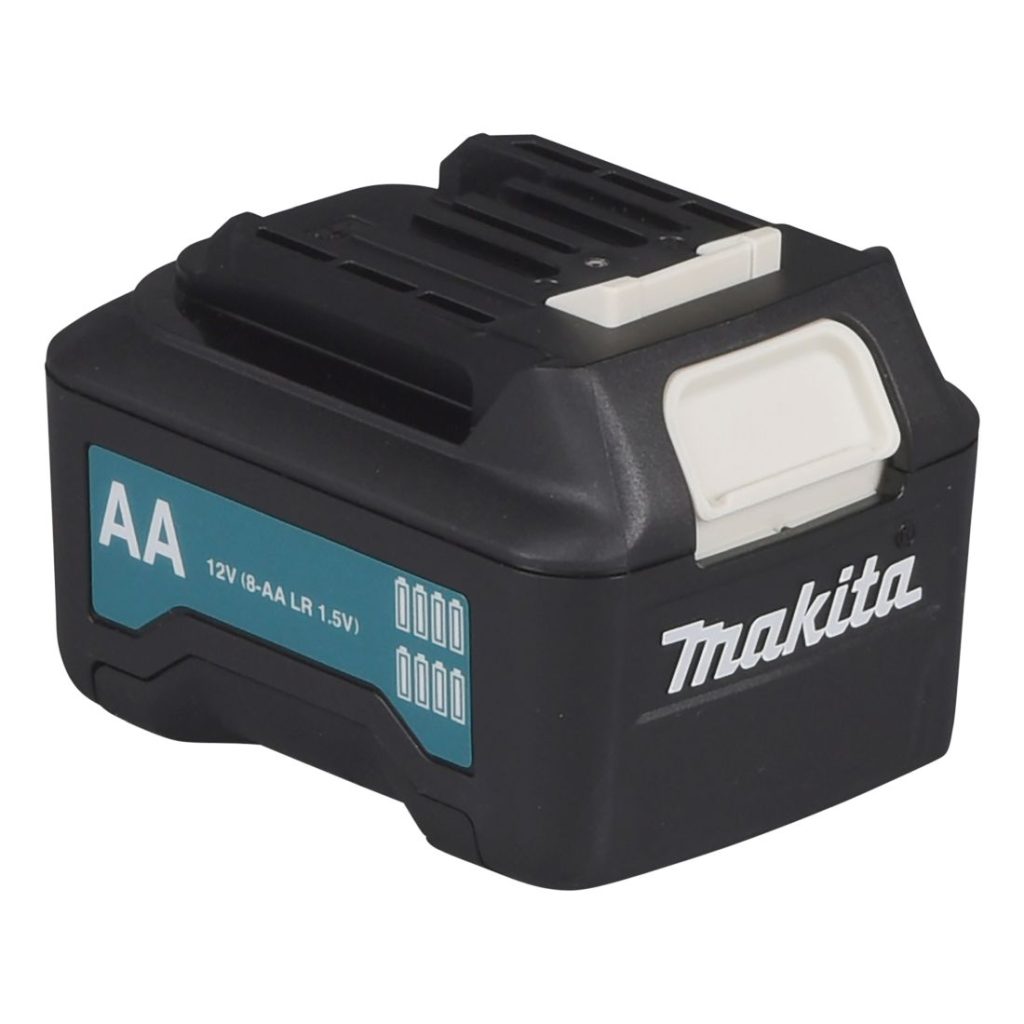 MAKITA Paristoadapteri CXT. Kuvassa paristoadapteri vasemmalta etuyläviistosta.