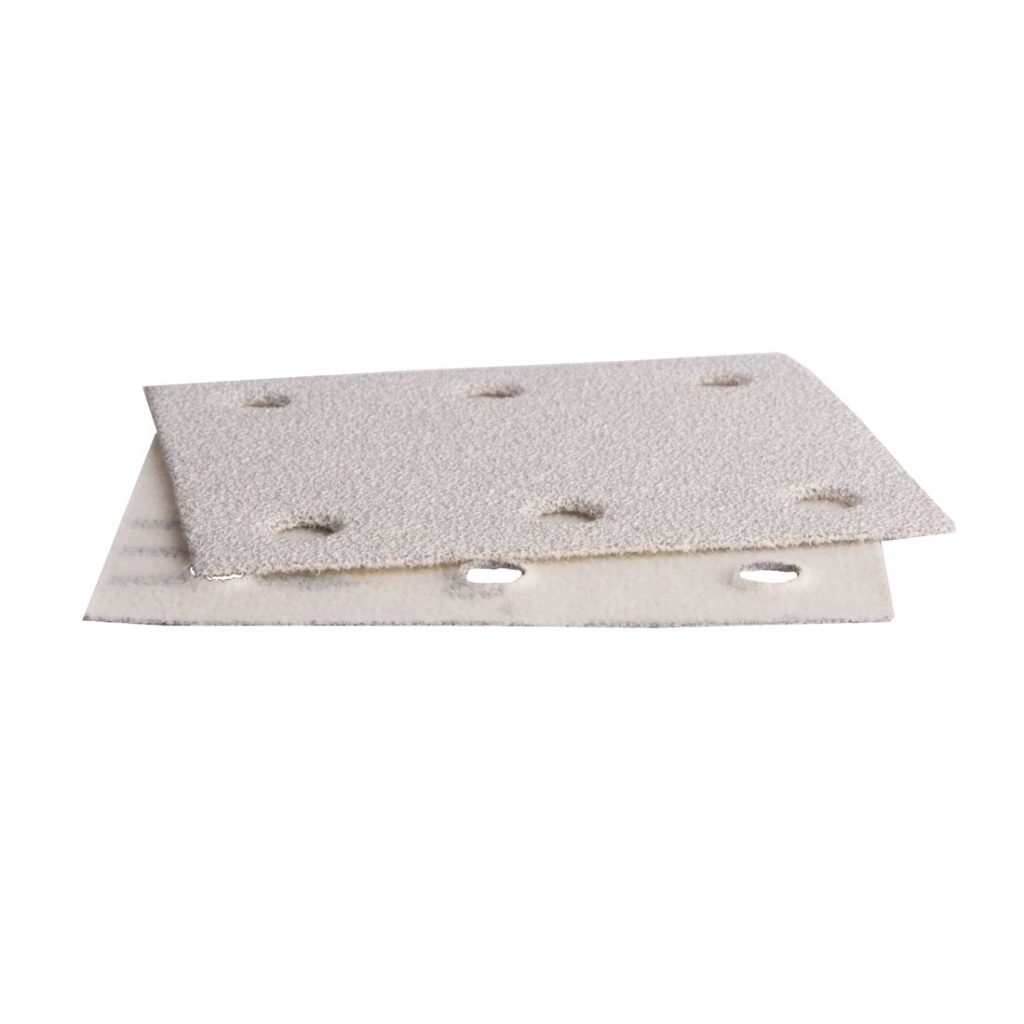 MAKITA Hiomapaperi tarrakiinnitys 114 x 102 K60, 10 kpl. Kuvassa kaksi hiomapaperiarkkia päällekkäin yläviistosta.