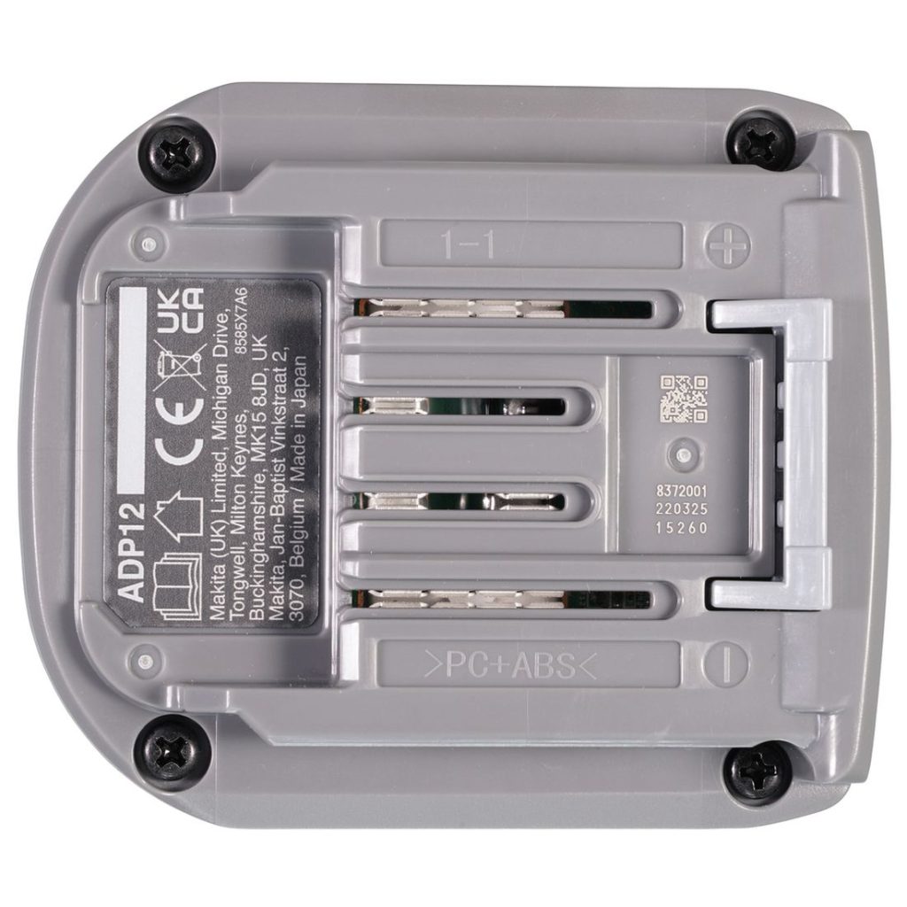 MAKITA Kommunikaattori XGT ® ADP12. Kuvassa Kommunikaattori XGT ® ADP12 alhaaltapäin.