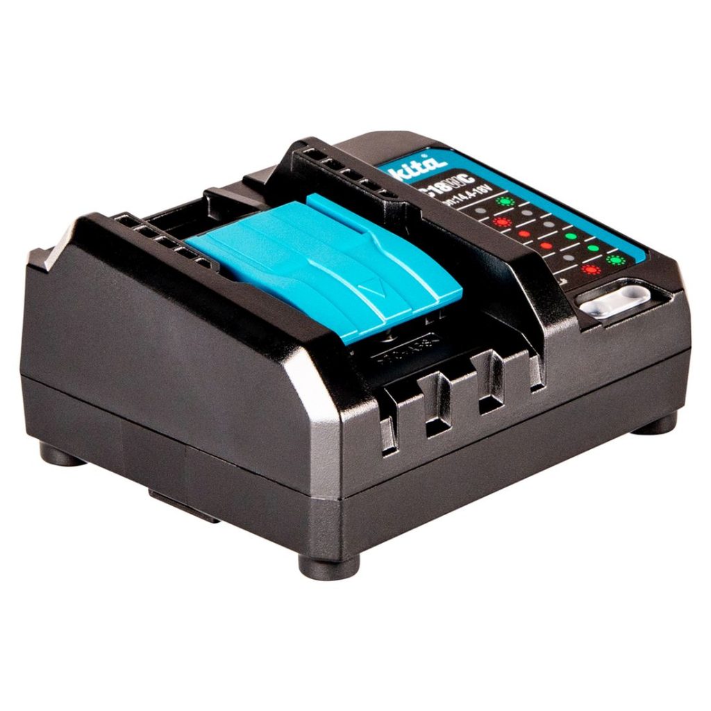 MAKITA Latauslaite DC18WC LXT. Kuvassa latauslaite vasemmalta etuviistosta.