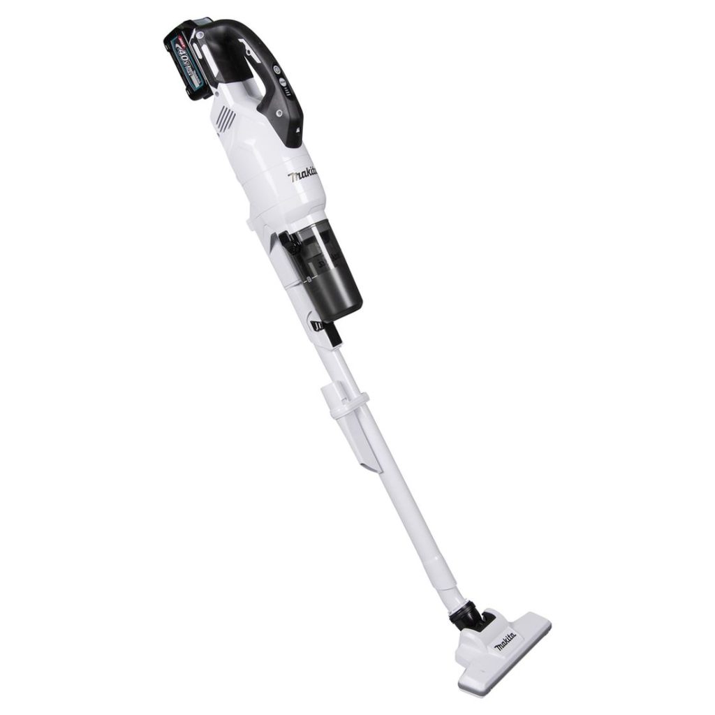 MAKITA Varsi-imuri XGT. Kuvassa varsi-imuri vasemmalta etuyläviistosta.