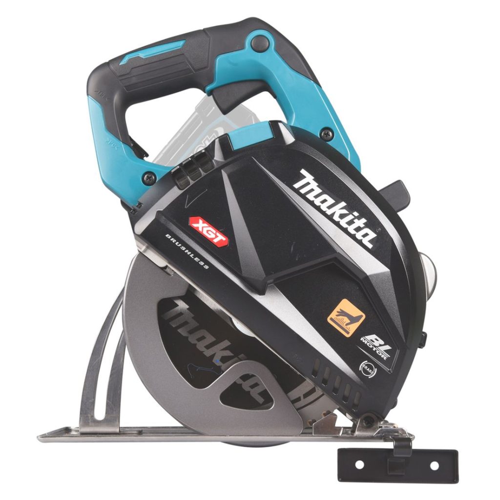 MAKITA Metallipyörösaha XGT. Kuvassa metallipyörösaha oikealta sivustapäin.