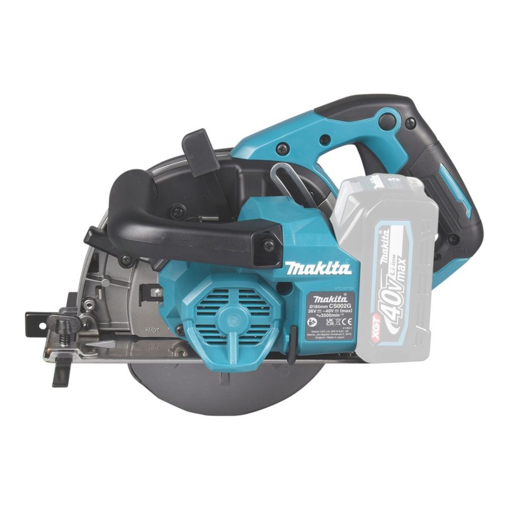 MAKITA Metallipyörösaha XGT. Kuvassa metallipyörösaha vasemmalta sivustapäin.