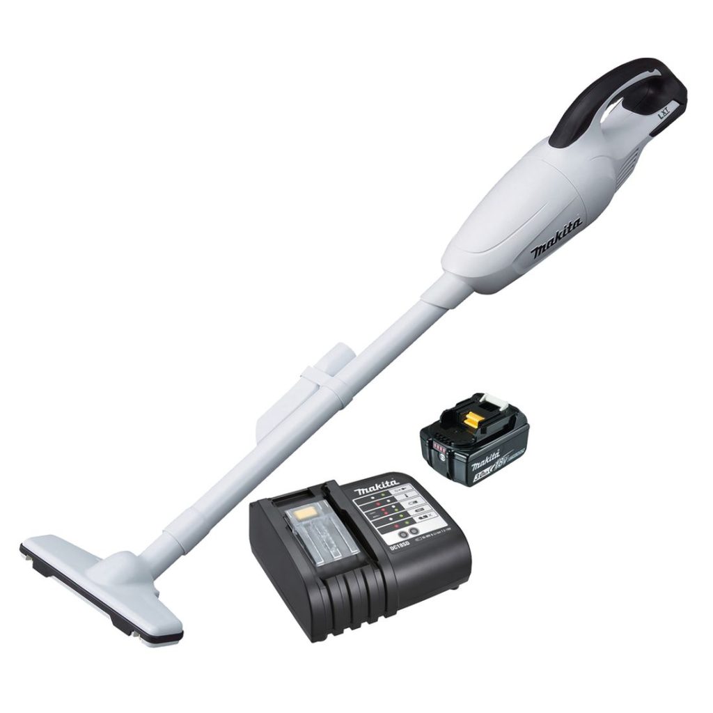 MAKITA Varsi-imuri LXT. Kuvassa Varsi-imuri LXT, akku ja laturi oikealta etuyläviistosta.