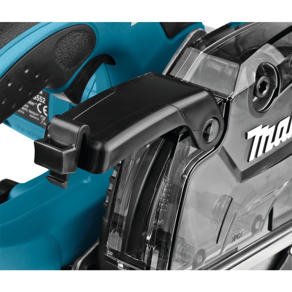 MAKITA Metallipyörösaha LXT. Lähikuvassa metallipyörösahan lastunkeräyssäiliö.