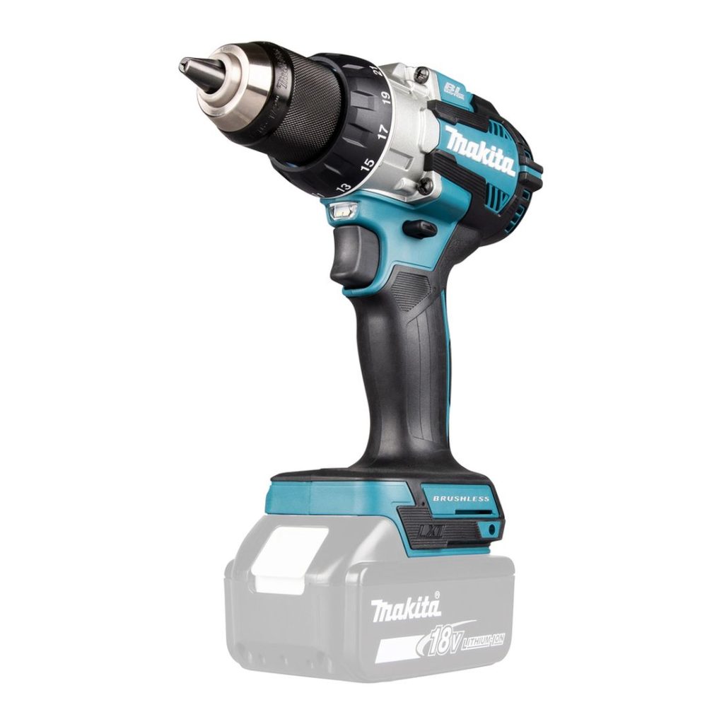 MAKITA Porakone LXT. Kuvassa Porakone LXT oikealta etuviistosta.