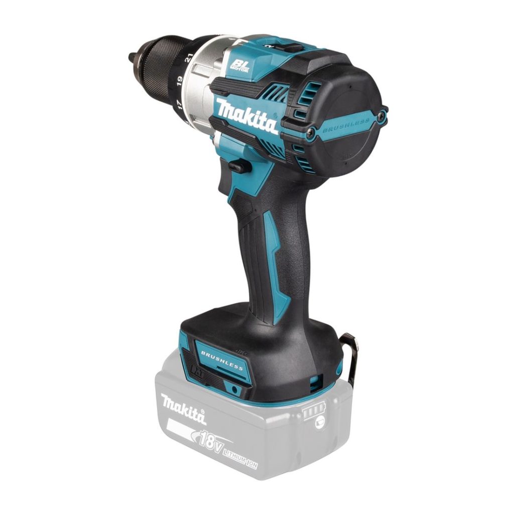 MAKITA Porakone LXT. Kuvassa Porakone LXT vasemmalta takayläviistosta.
