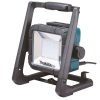 MAKITA LED-valaisin LXT. Kuvassa LED-valaisin LXT oikealta etuyläviistosta.
