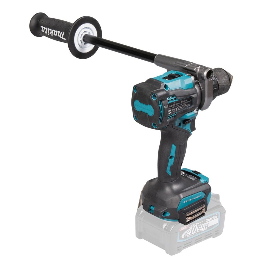 MAKITA Porakone XGT. Kuvassa Porakone XGT oikealta takayläviistosta.