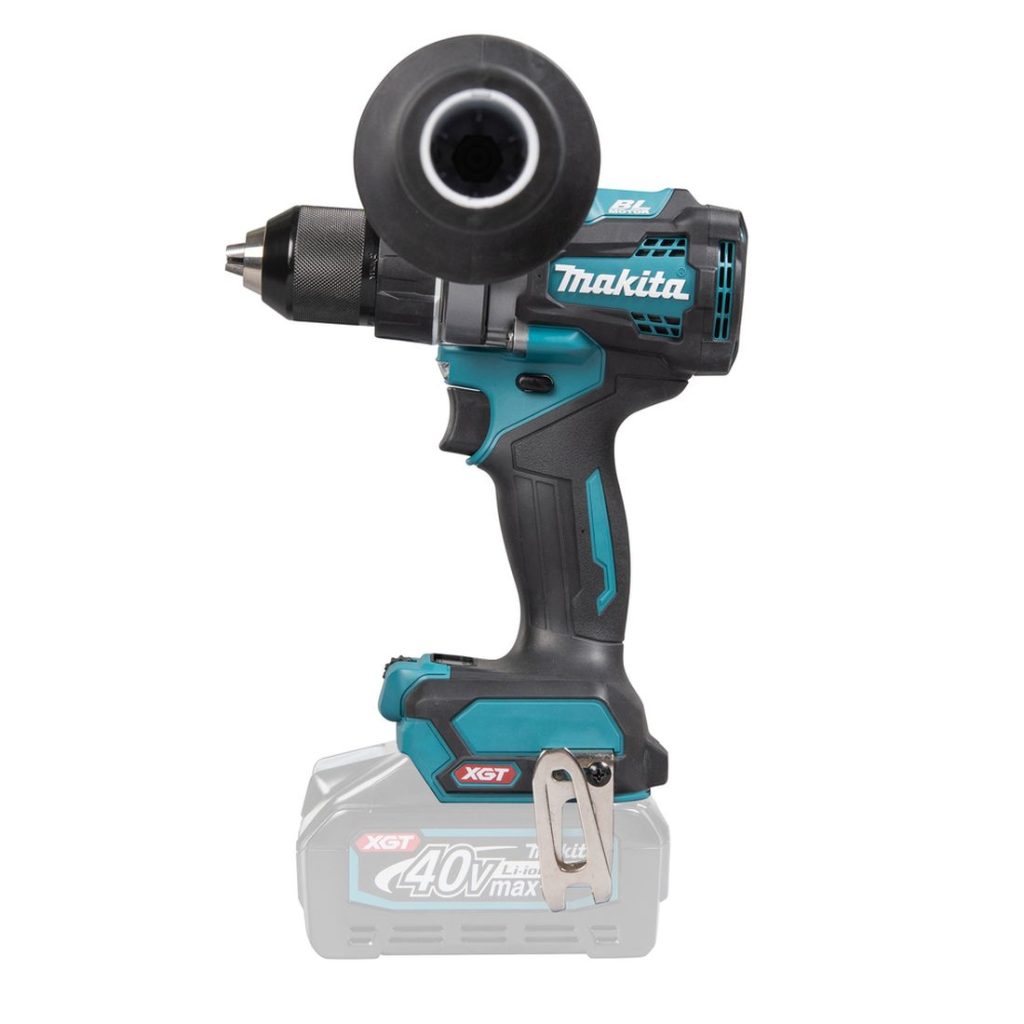 MAKITA Porakone XGT. Kuvassa Porakone XGT vasemmalta sivustapäin.