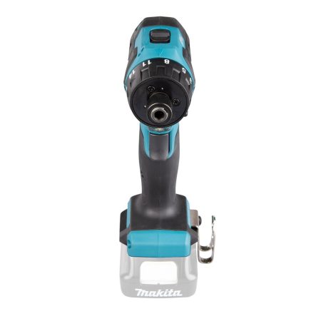 MAKITA Porakone CXT. Kuvassa Porakone CXT edestäpäin.