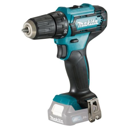 MAKITA Porakone CXT. Kuvassa Porakone CXT oikealta etuviistosta.