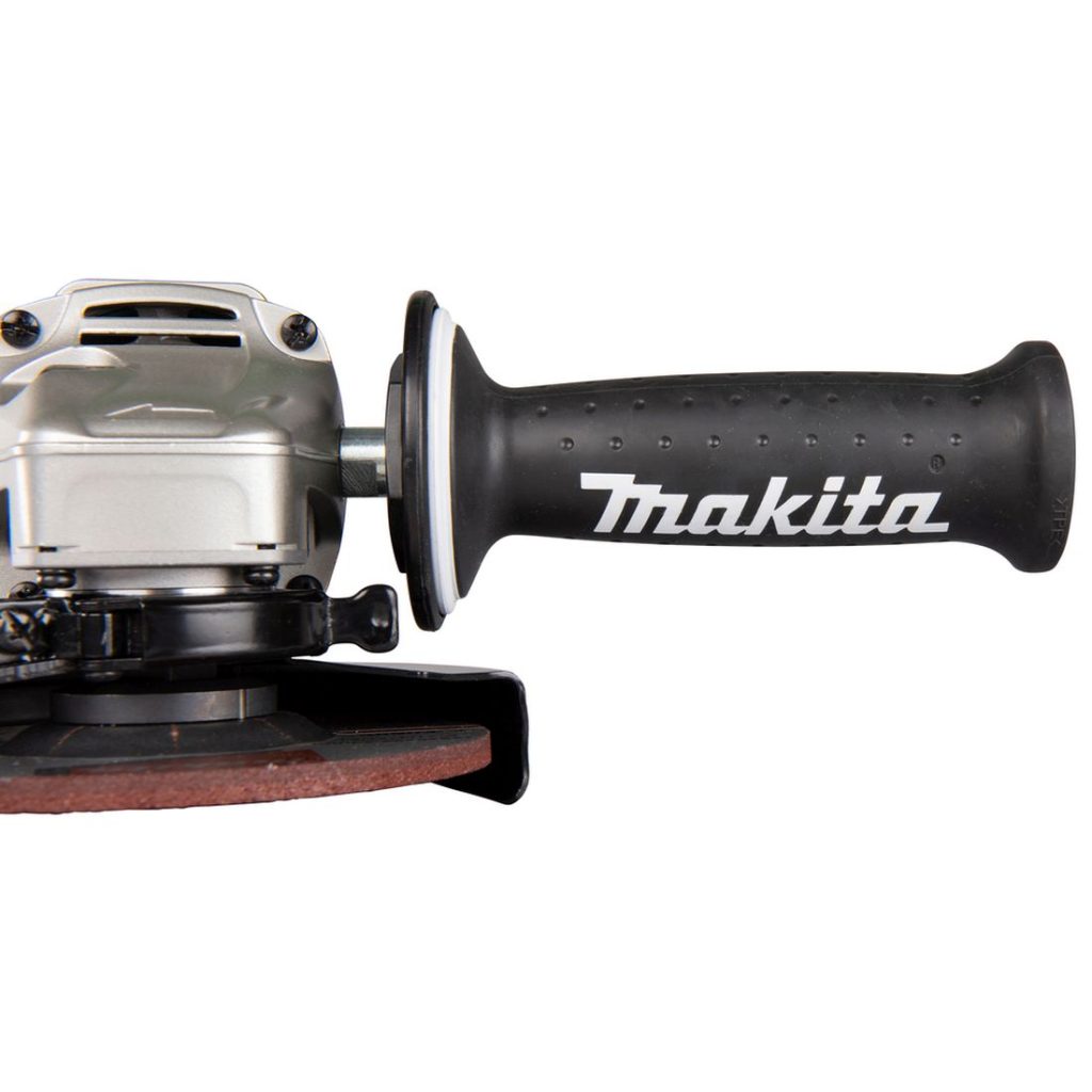 MAKITA Kulmahiomakone LXT. Kuvassa Kulmahiomakone LXT edestäpäin.