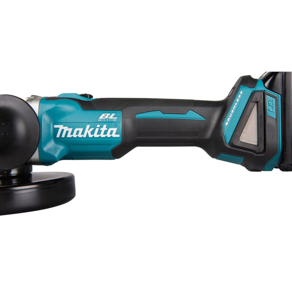 MAKITA Kulmahiomakone LXT. Kuvassa Kulmahiomakone LXT vasemmalta sivustapäin.