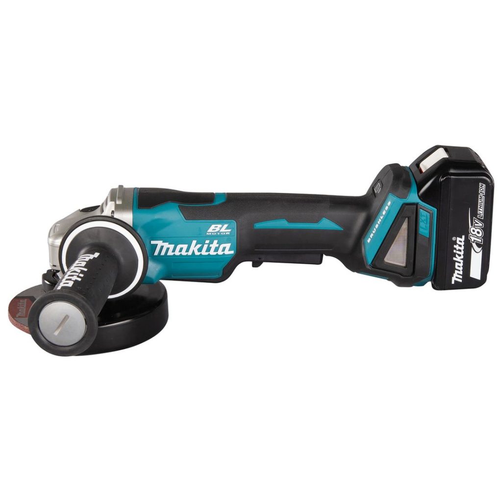 MAKITA Kulmahiomakone LXT. Kuvassa Kulmahiomakone LXT vasemmalta sivustapäin.
