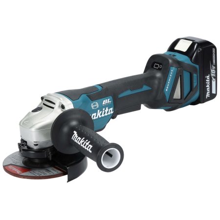 MAKITA Kulmahiomakone LXT. Kuvassa Kulmahiomakone LXT oikealta etuyläviistosta.