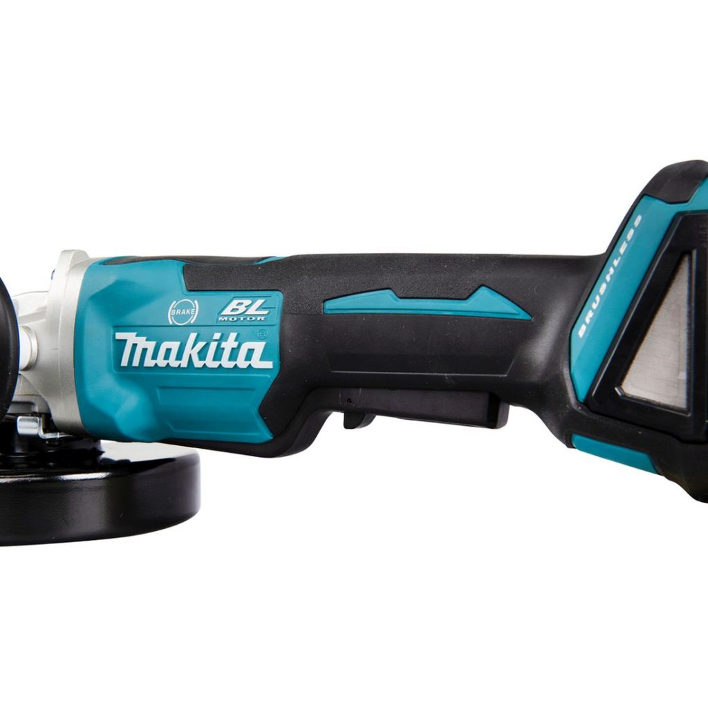 MAKITA Kulmahiomakone LXT. Kuvassa Kulmahiomakone LXT vasemmalta sivustapäin.