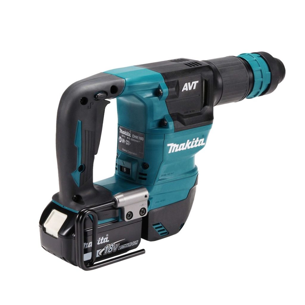MAKITA Piikkausvasara LXT. Kuvassa Piikkausvasara LXT oikealta takayläviistosta.