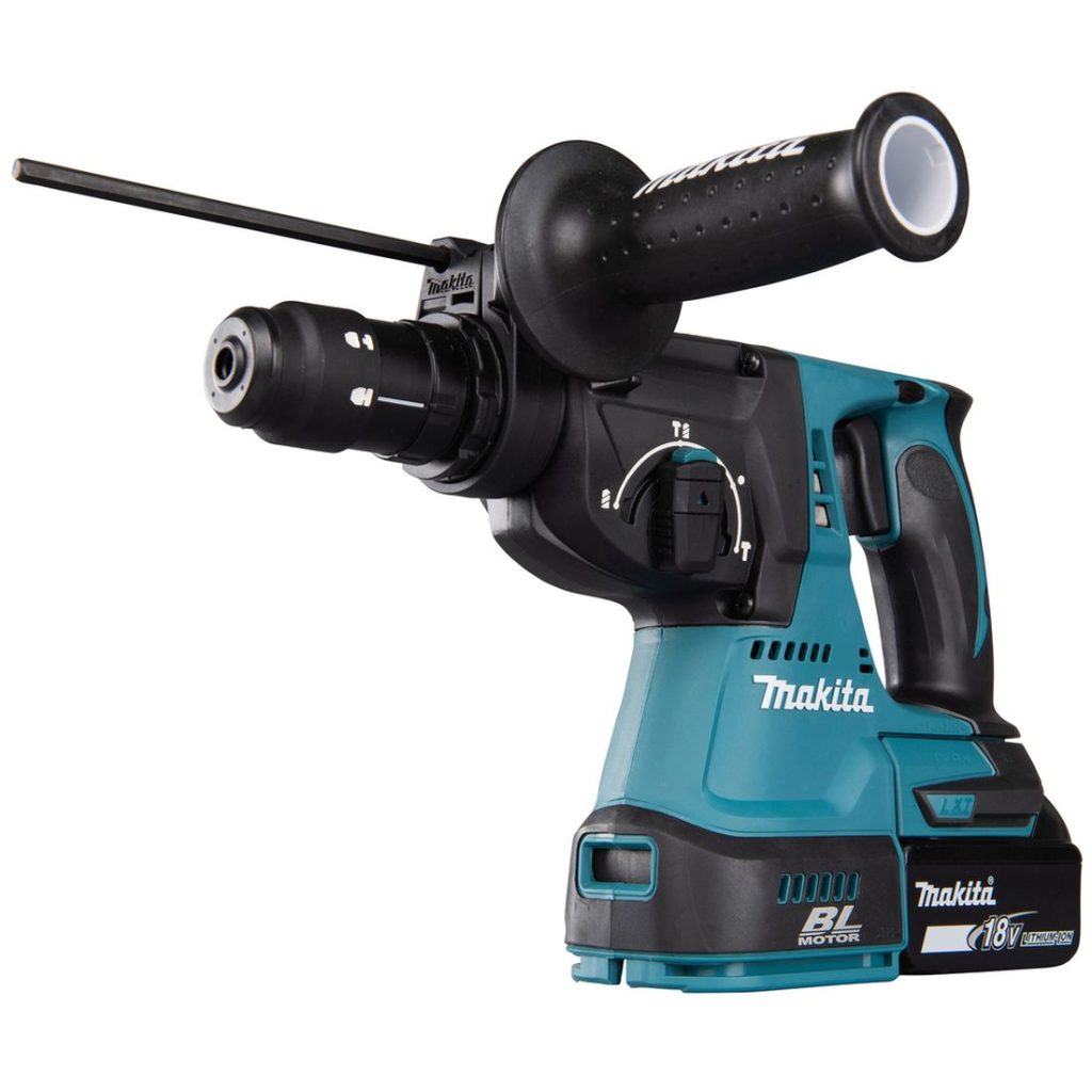 MAKITA Poravasara LXT. Kuvassa Poravasara LXT oikealta etuviistosta.