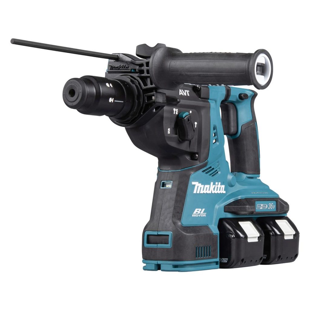 MAKITA Poravasara LXT. Kuvassa Poravasara LXT oikealta etuviistosta.