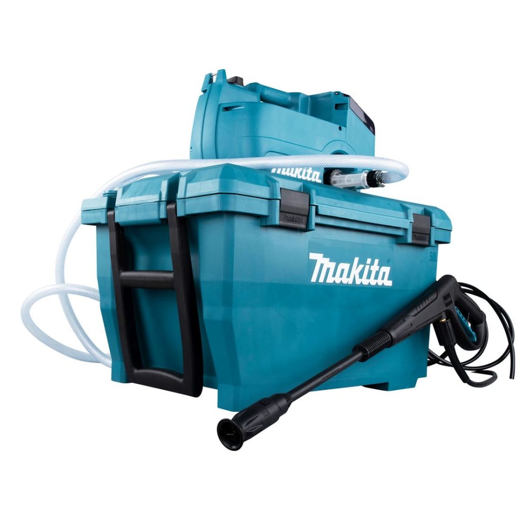 MAKITA Painepesuri LXT. Kuvassa Painepesuri LXT ja vesisäiliö oikealta etuviistosta.