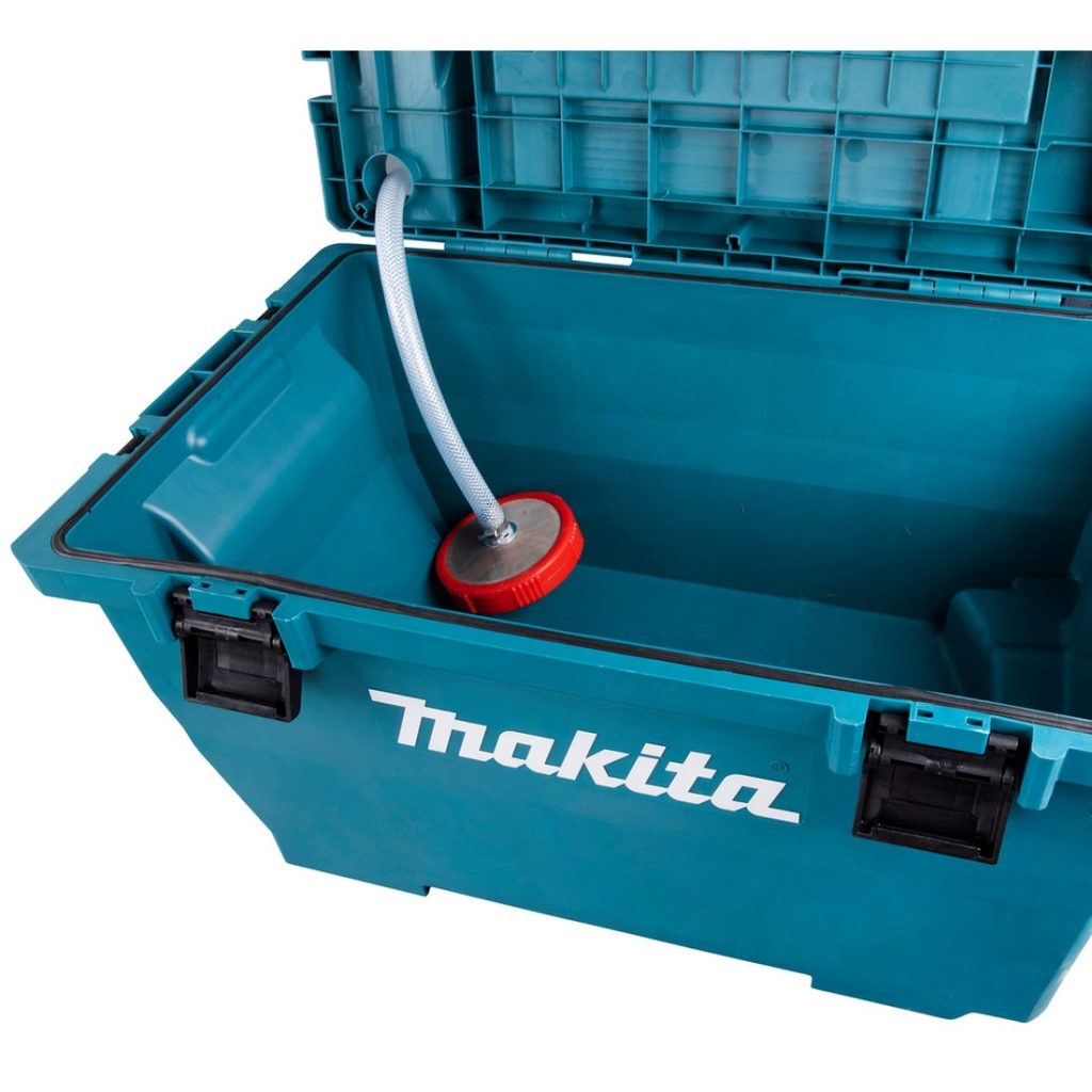 MAKITA Painepesuri LXT. Kuvassa Painepesuri LXT ja vesisäiliö yläviistosta.
