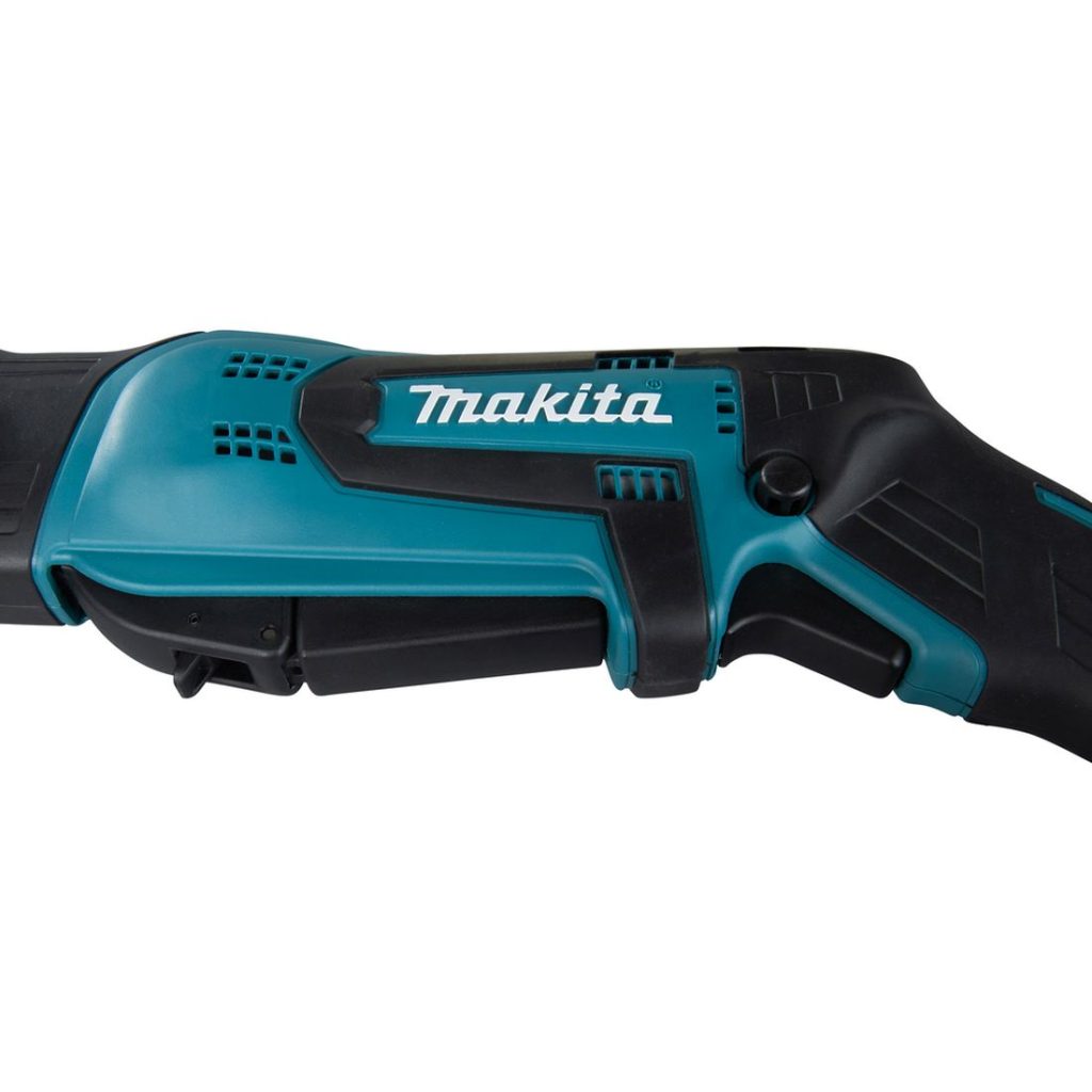 MAKITA Puukkosaha LXT. Lähikuvassa Puukkosaha LXT:n käyttökytkin.