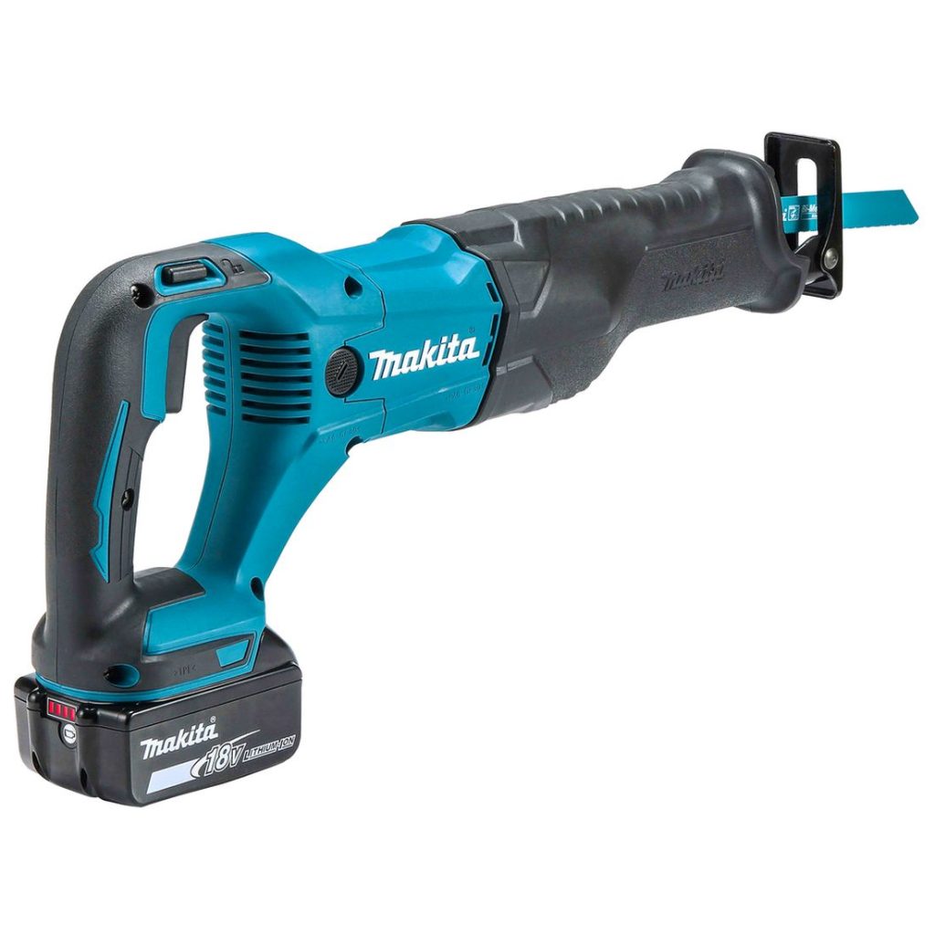 MAKITA Puukkosaha LXT. Kuvassa Puukkosaha LXT oikealta takayläviistosta.