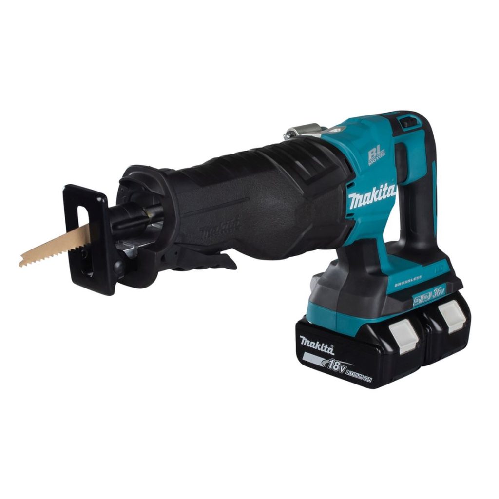 MAKITA Puukkosaha LXT. Kuvassa Puukkosaha LXT oikealta etuyläviistosta.