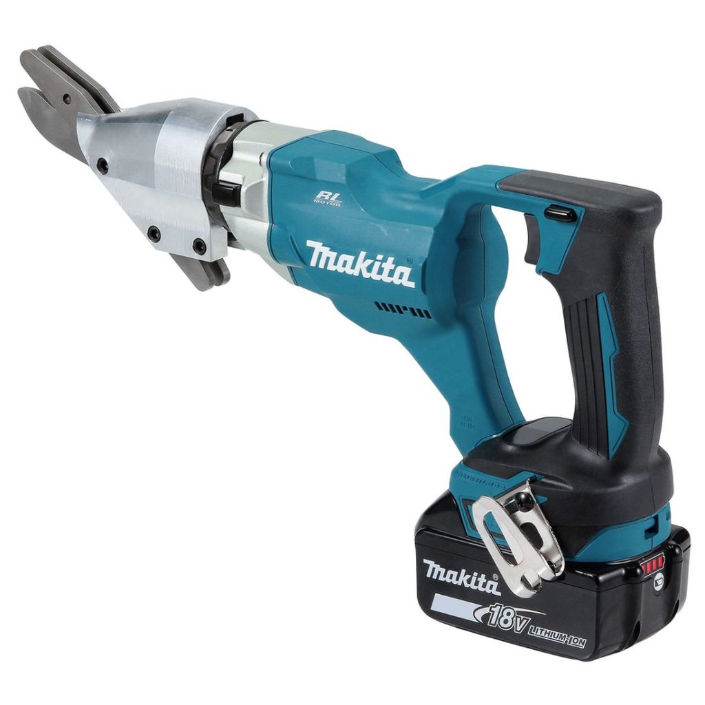 MAKITA Sementtikuitulevyn leikkuri LXT. Kuvassa Sementtikuitulevyn leikkuri LXT vasemmalta takayläviistosta.