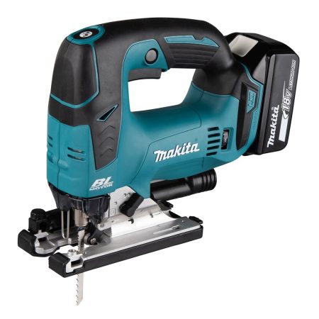 MAKITA Pistosaha LXT. Kuvassa Pistosaha LXT oikealta etuyläviistosta.