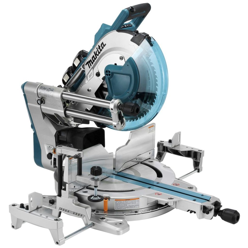 MAKITA Jiirisaha LXT. Kuvassa Jiirisaha LXT vasemmalta etuyläviistosta.