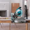 MAKITA Jiirisaha LXT. Kuvassa Jiirisaha LXT tyämaakohteessa työpöydän päällä edestäpäin.