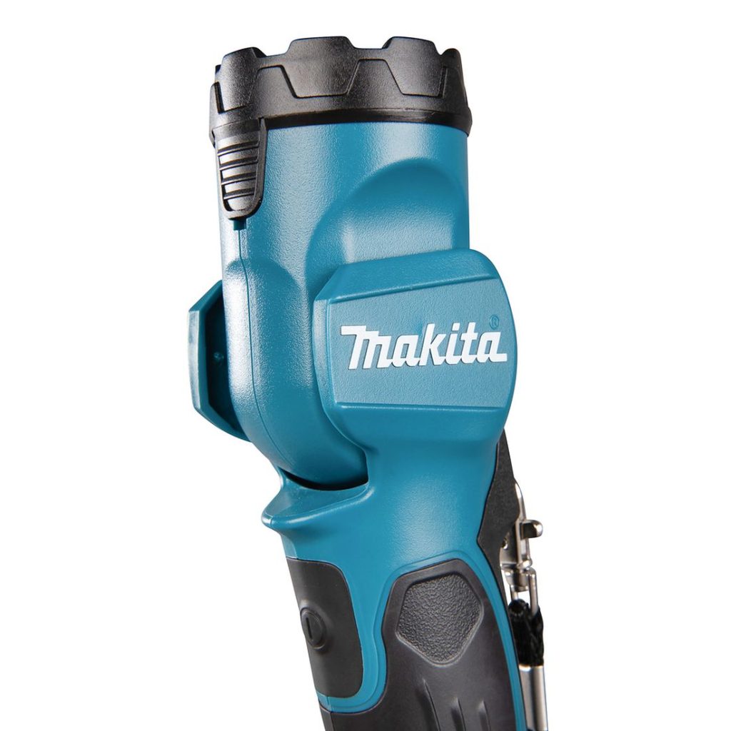 MAKITA LED-valaisin LXT. Lähikuvassa LED-valaisin LXT:n säädettävä valaisimen pää säädettynä ylöspäin.