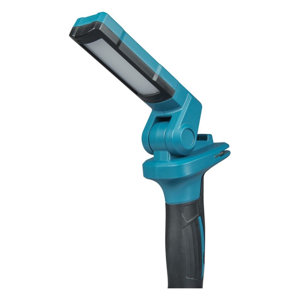 MAKITA LED-valaisin LXT. Lähikuvassa LED-valaisin LXT:n taittuva valaisinpää oikealta etuviistosta.