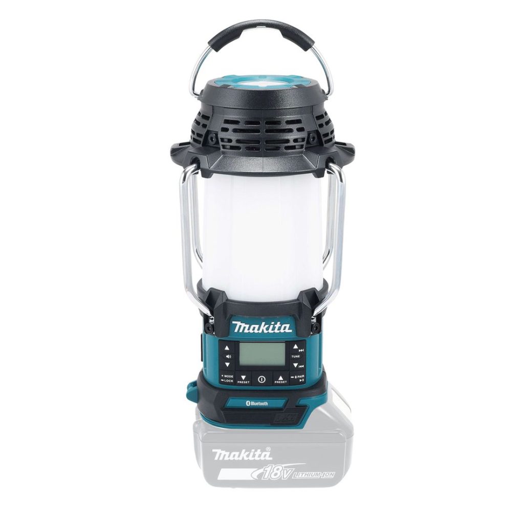 MAKITA Lyhty / Radio / Kaiutin LXT. Kuvassa Lyhty / Radio / Kaiutin LXT oikealta sivustapäin yläviistosta.